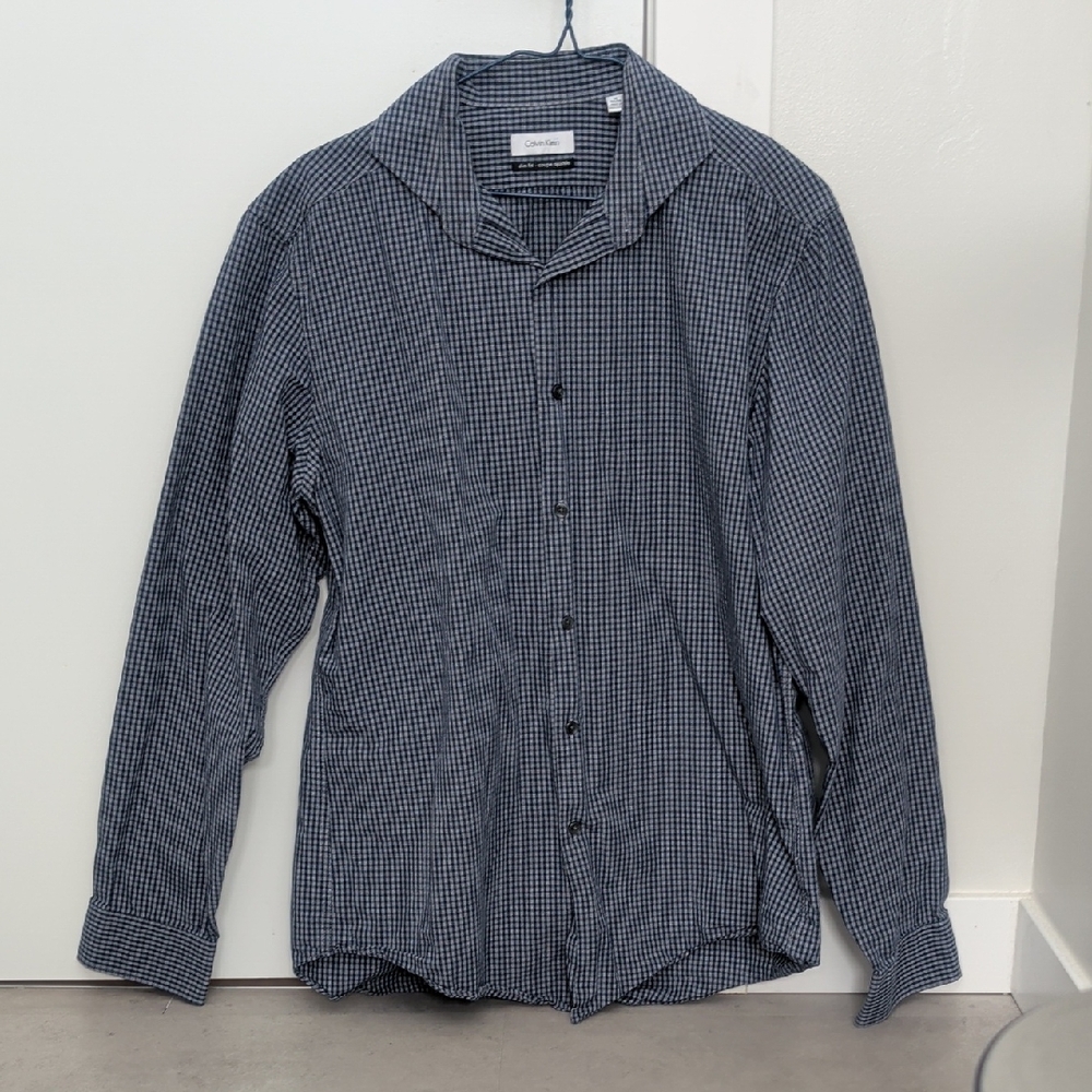 Calvin Klein Men’s Blue and White Check Button-Down Shirt